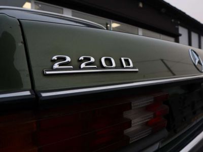Mercedes 220    - 9
